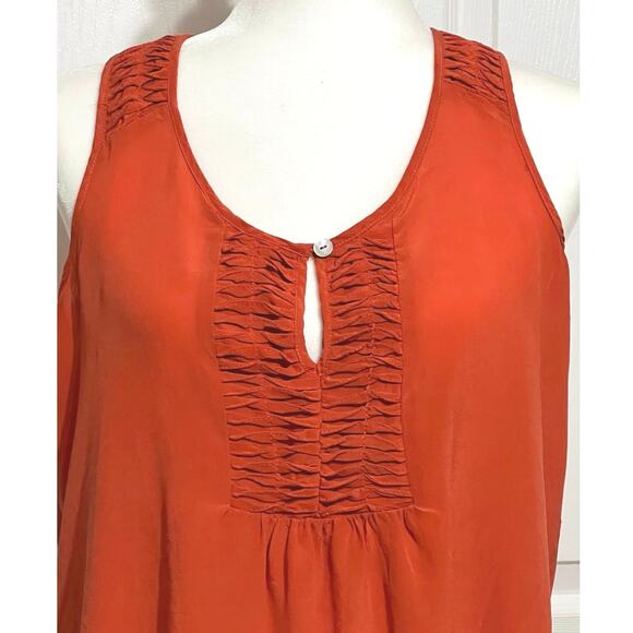 Daniel Rainn sz M red silk sleeveless tank. Ruched front panel & shoulders. - Picture 2 of 6